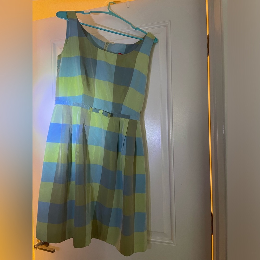 Alain Manoukian elegant dress knee length